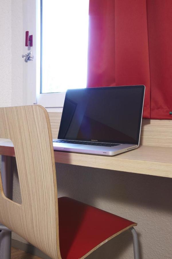 Triple Room (1 Double Bed + 1 Single Bed),1037038513:JPEG