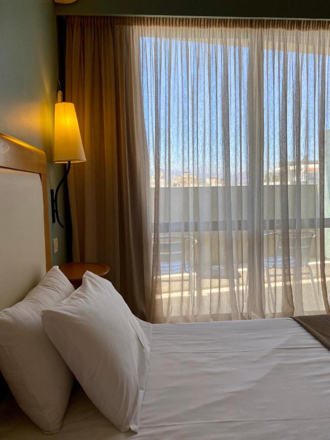 Double Room,1015217599:JPEG