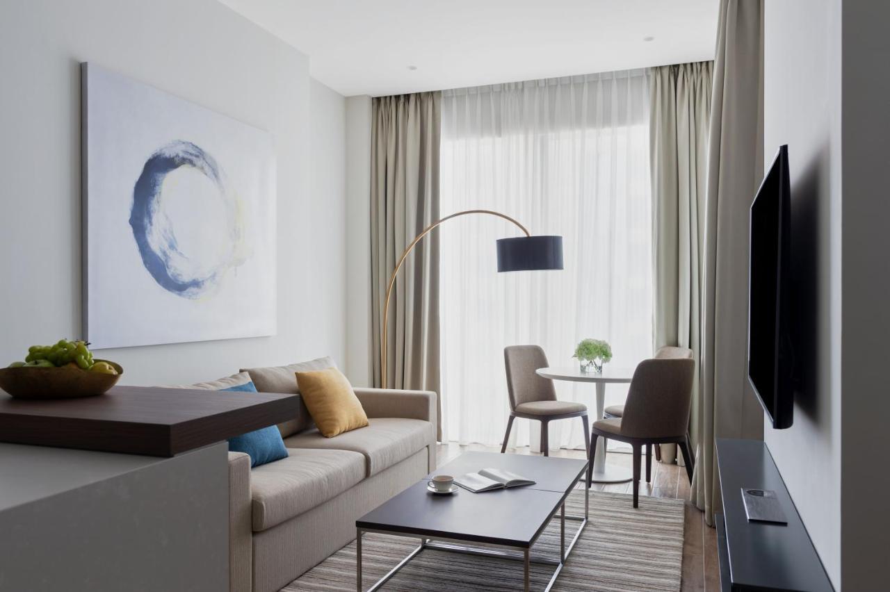 Studio Exécutif avec Balcon
