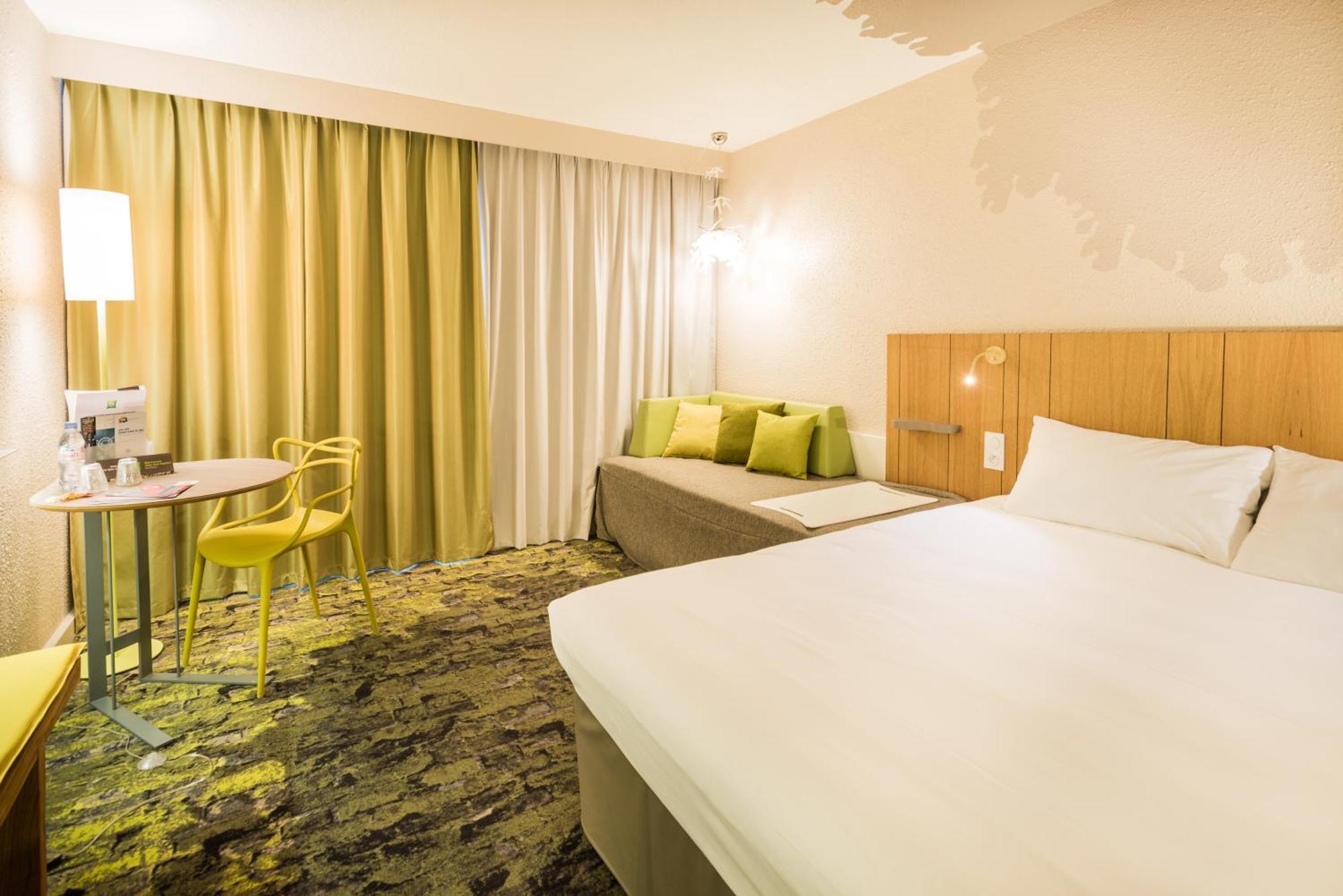 Standard Family Suite - Two Connecting Rooms