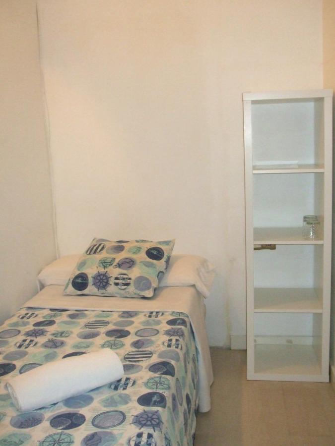 Triple Room with Shared Bathroom