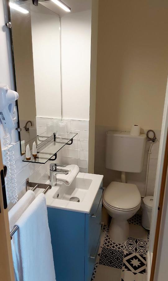 Petite Chambre Double Mansardée