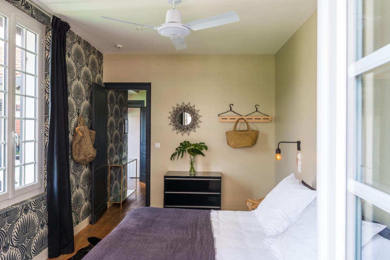 Deluxe Double Room with Balcony,1129265721:JPEG