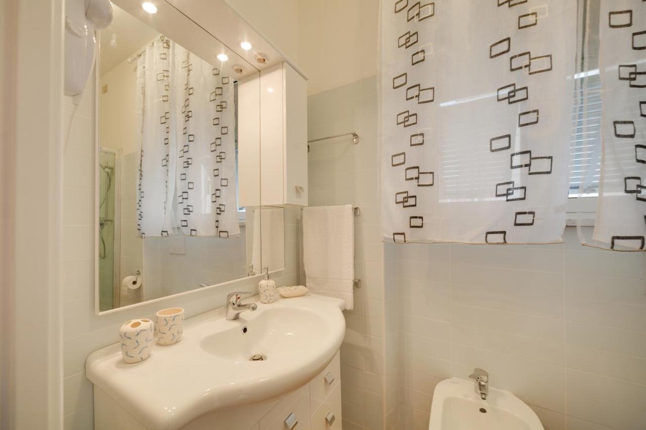 Double Room,1041535585:JPEG