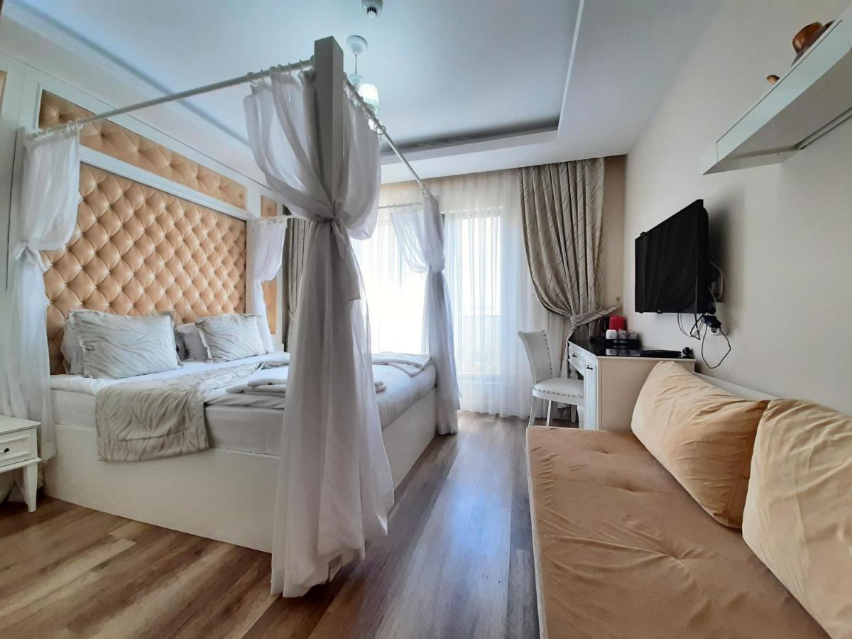 Chambre Familiale Deluxe(2 Adultes + 1 Enfant)