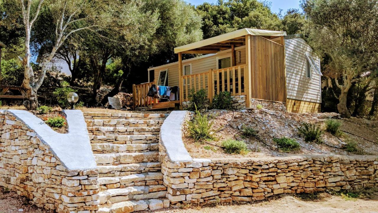 Mobile Home (6 Adultes)