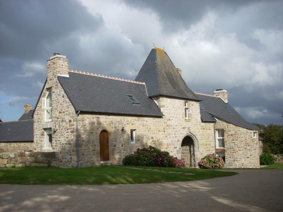 Two-Bedroom Cottage,1091379567:JPEG