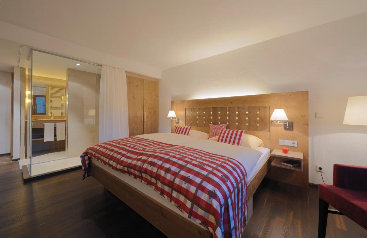 Superior Double Room with Lake View,535694865:JPEG