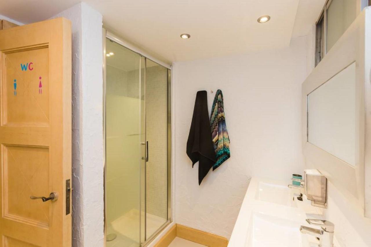 One-Bedroom Suite,1588424952:JPEG