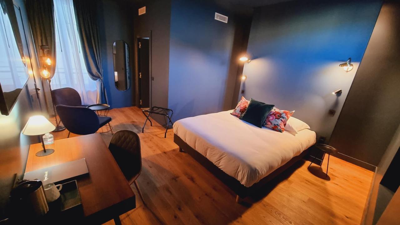 Chambre Deluxe (2 Adultes + 1 Enfant)