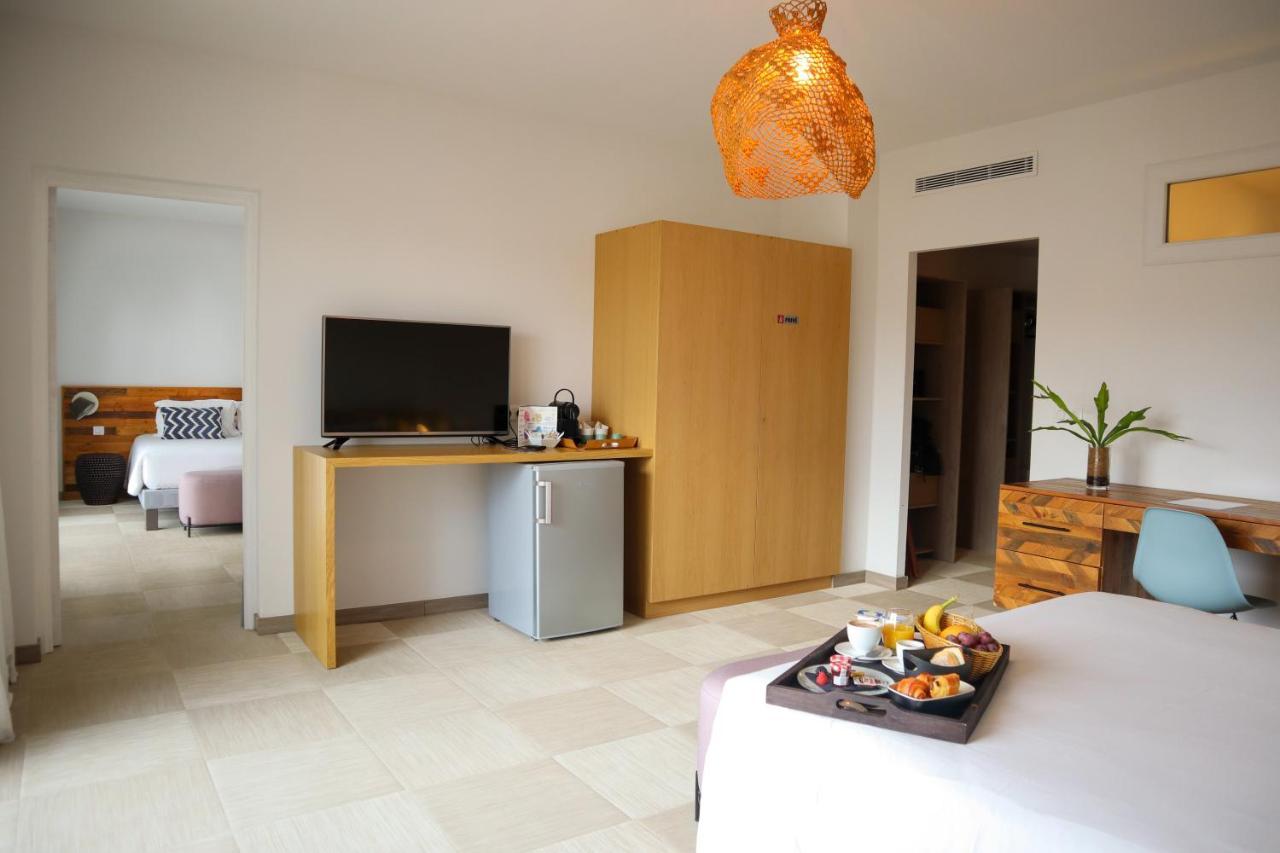 Family Room Terrace