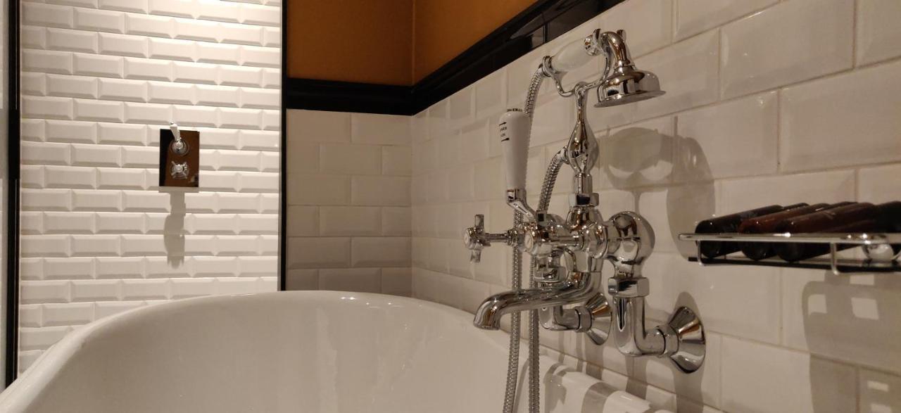 Suite City View