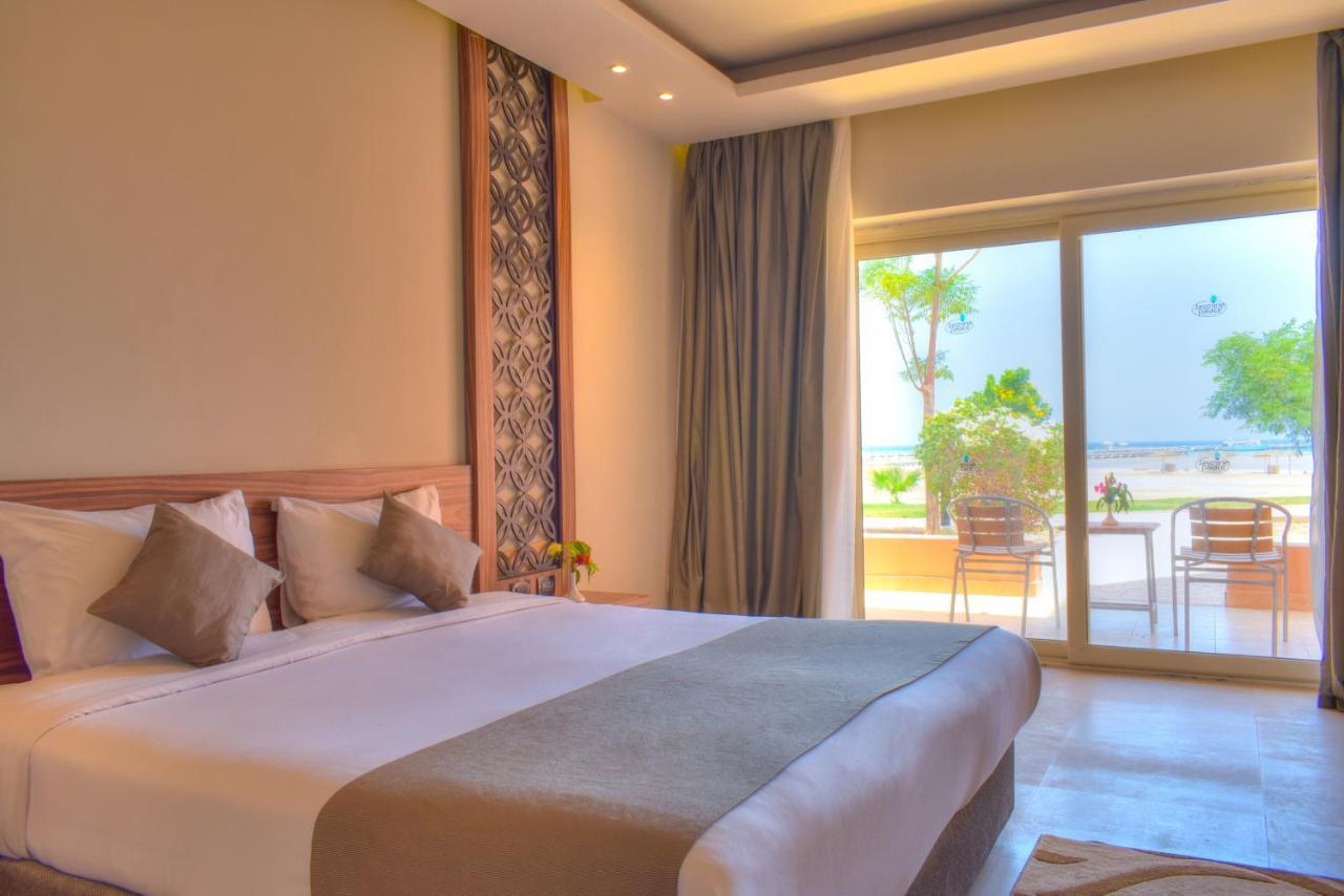 Superior Double or Twin Room Sea View