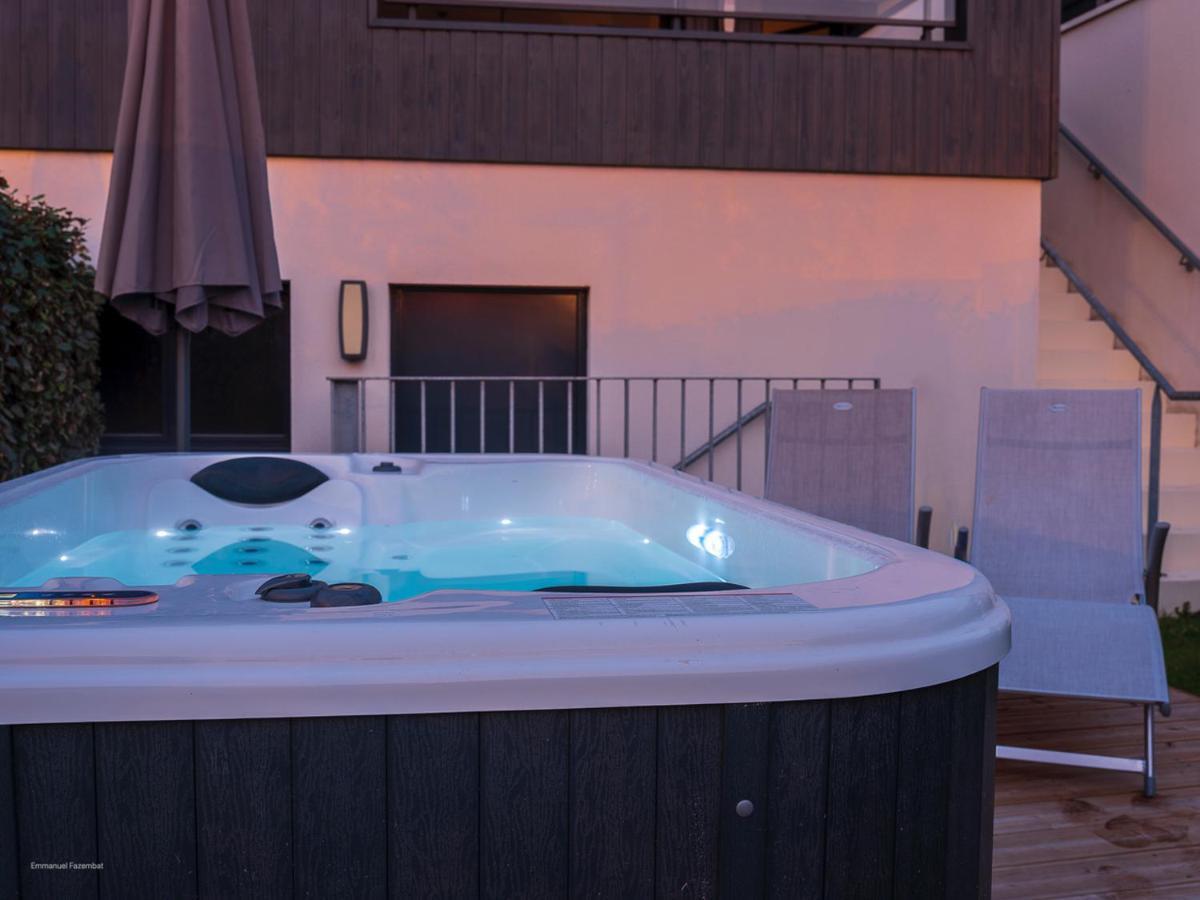 Superior Suite with Terrace and Jacuzzi (from middle of March to October),1238318449:JPEG