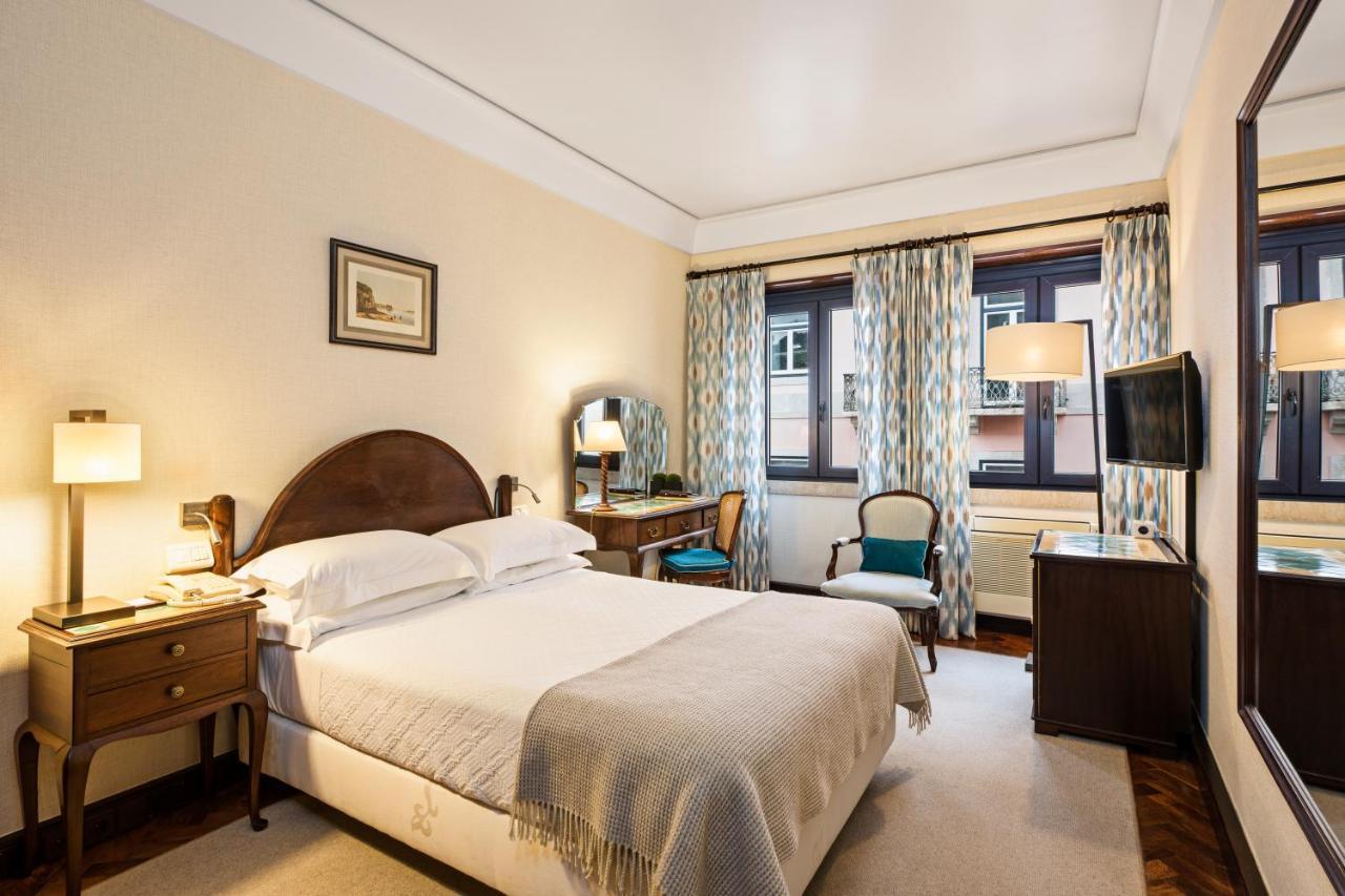 Petite Double or Twin Room
