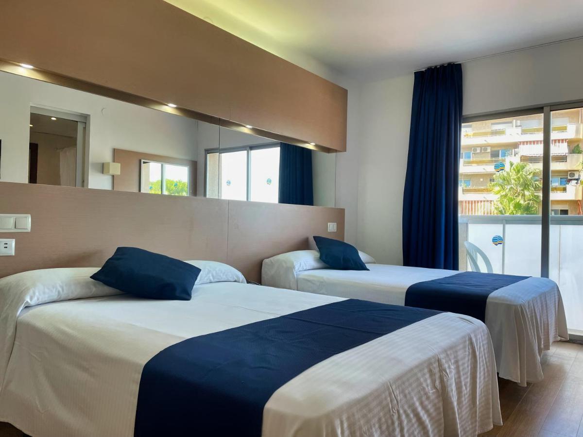 Chambre Familiale - Vue sur Piscine