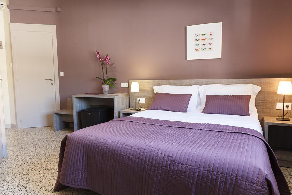 Basic Triple Room