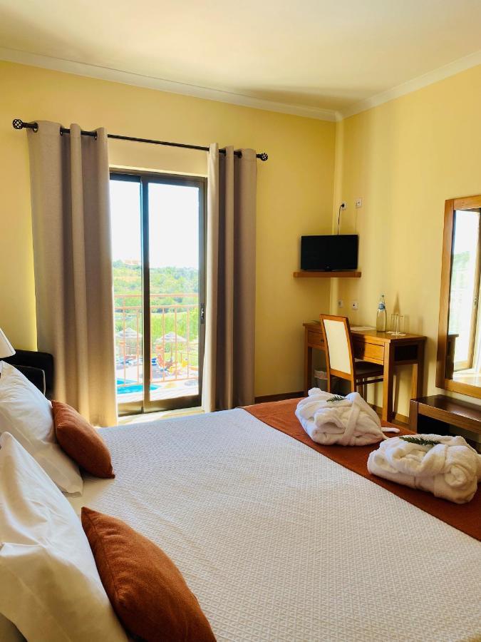 Chambre Double ou Lits Jumeaux