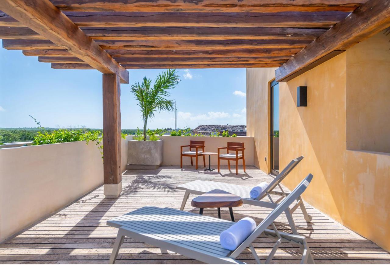 Suite 1 Chambre Lit King-Size avec Balcon - Vue sur Jungle