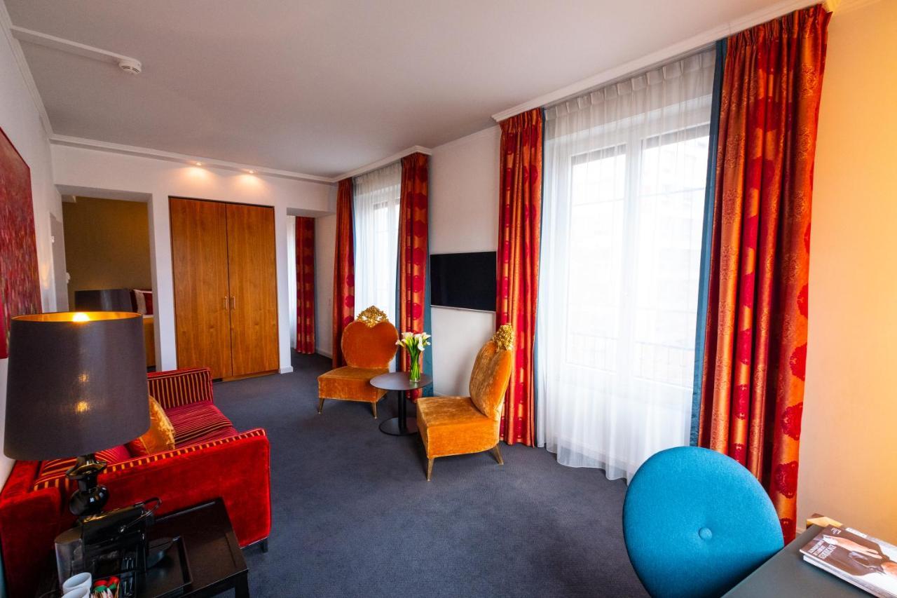 Junior Suite Lake View