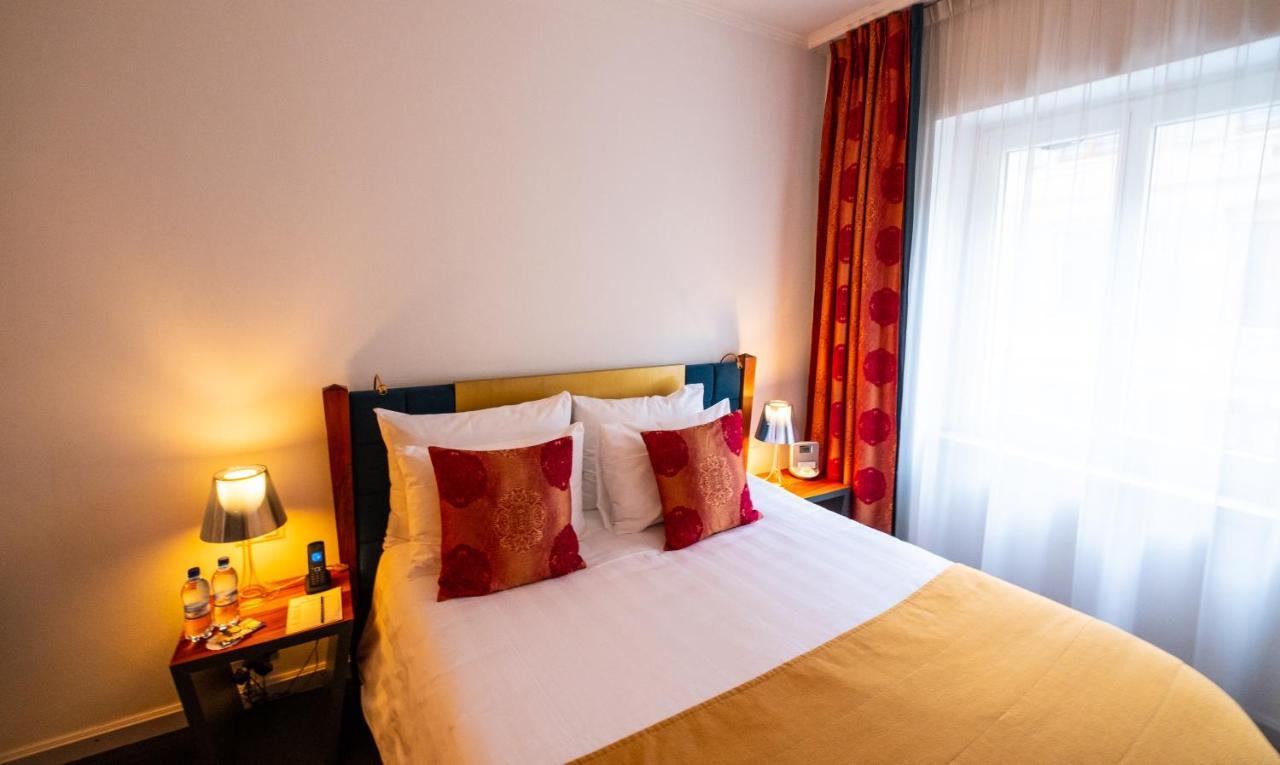Classic Single Room