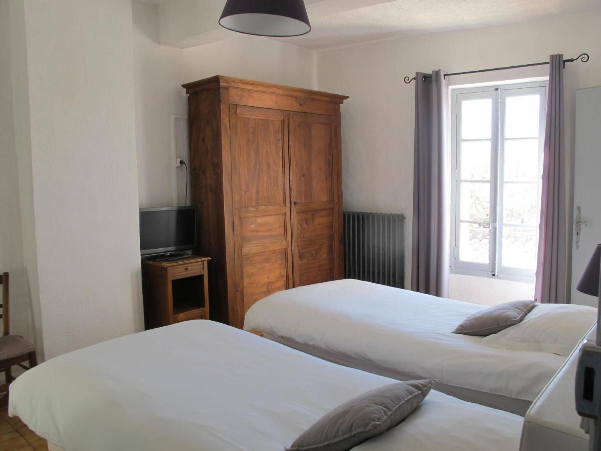 Chambre Quadruple avec Salle de Bains Privative