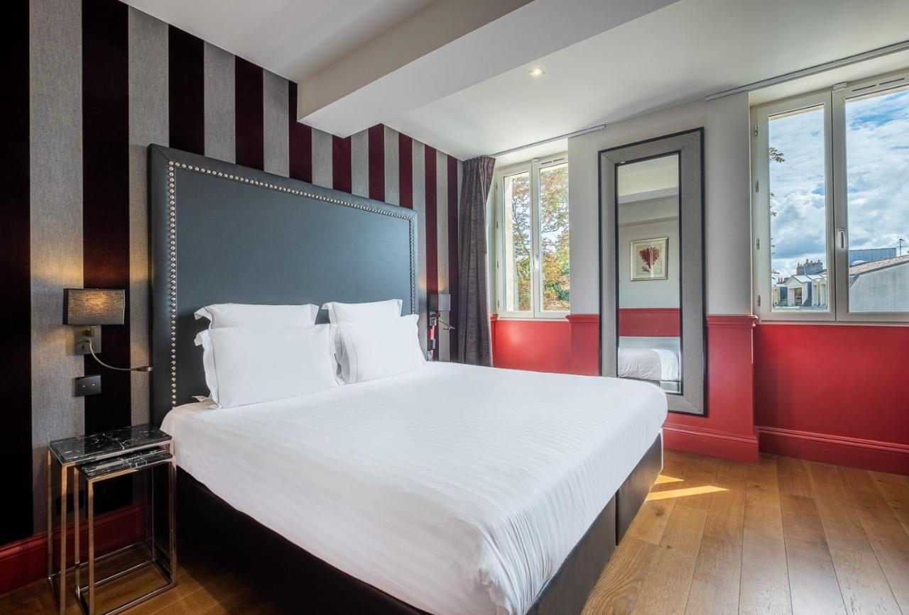 Deluxe Double Room,1215196495:JPEG