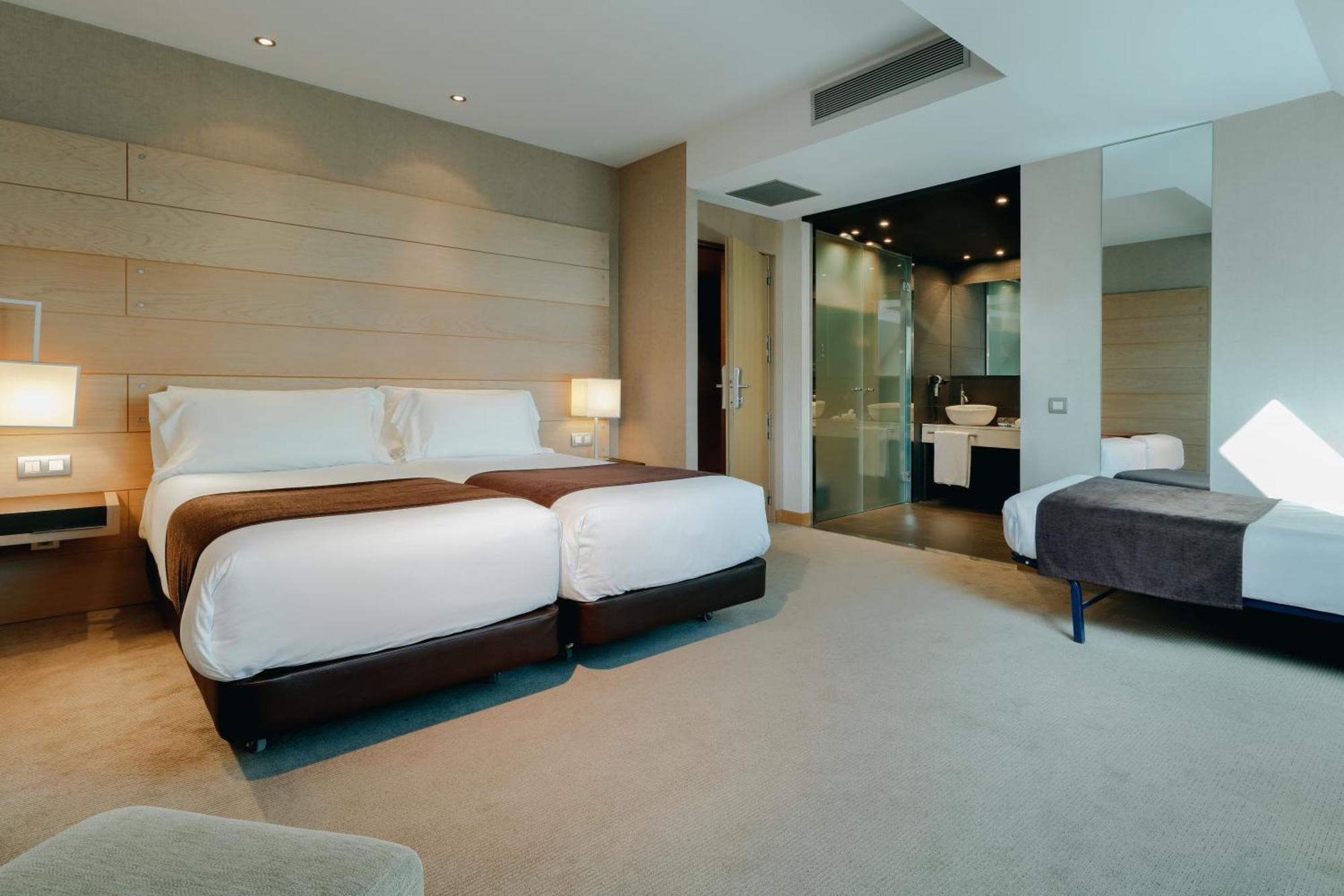 Chambre Double ou Lits Jumeaux Standard avec Lit d'Appoint