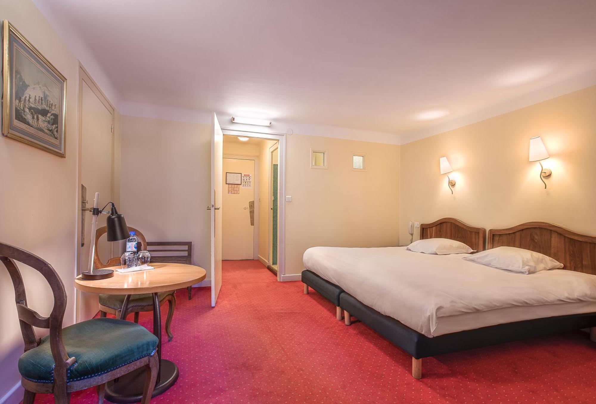 Chambre Lits Jumeaux/Double Standard
