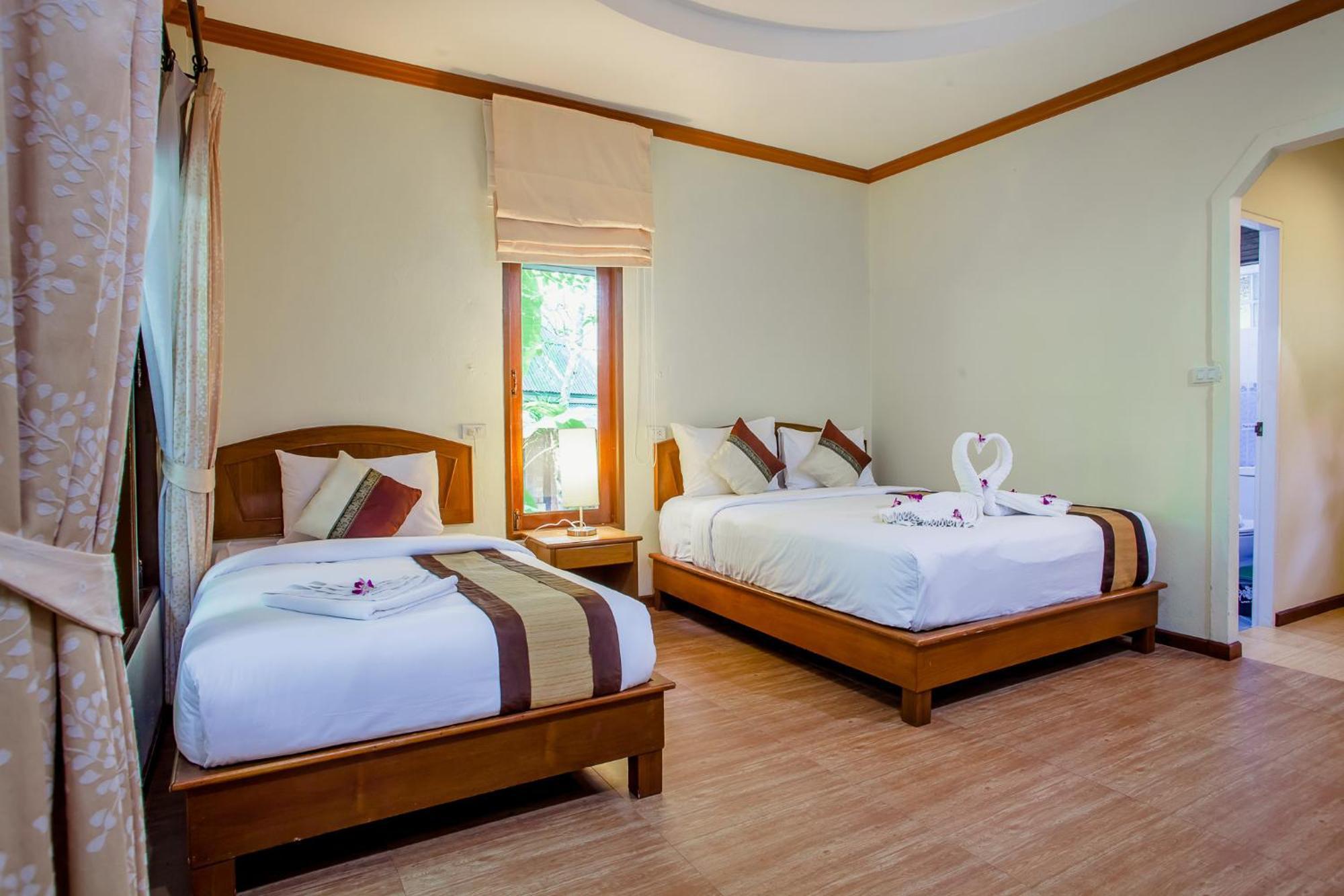 Chambre Triple - Vue sur Jardin