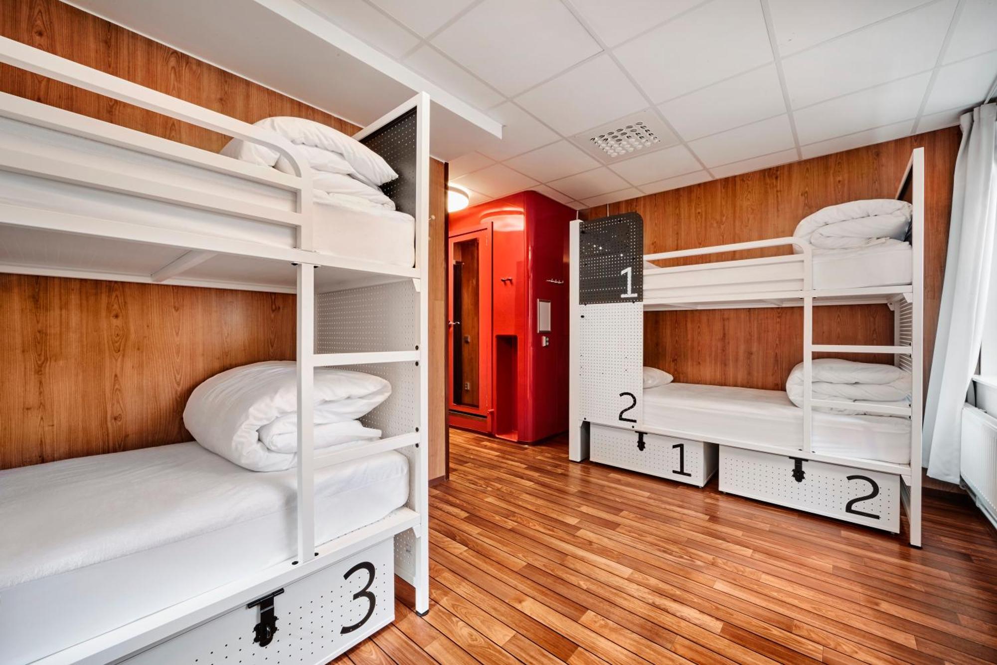 Dortoir Mixte de 6 Lits avec Salle de Bains Privative