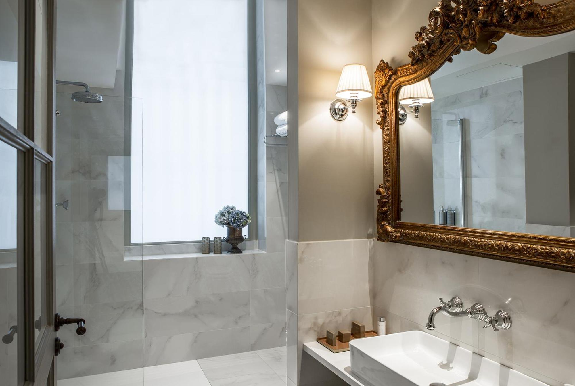 Executive Room,1215084817:JPEG