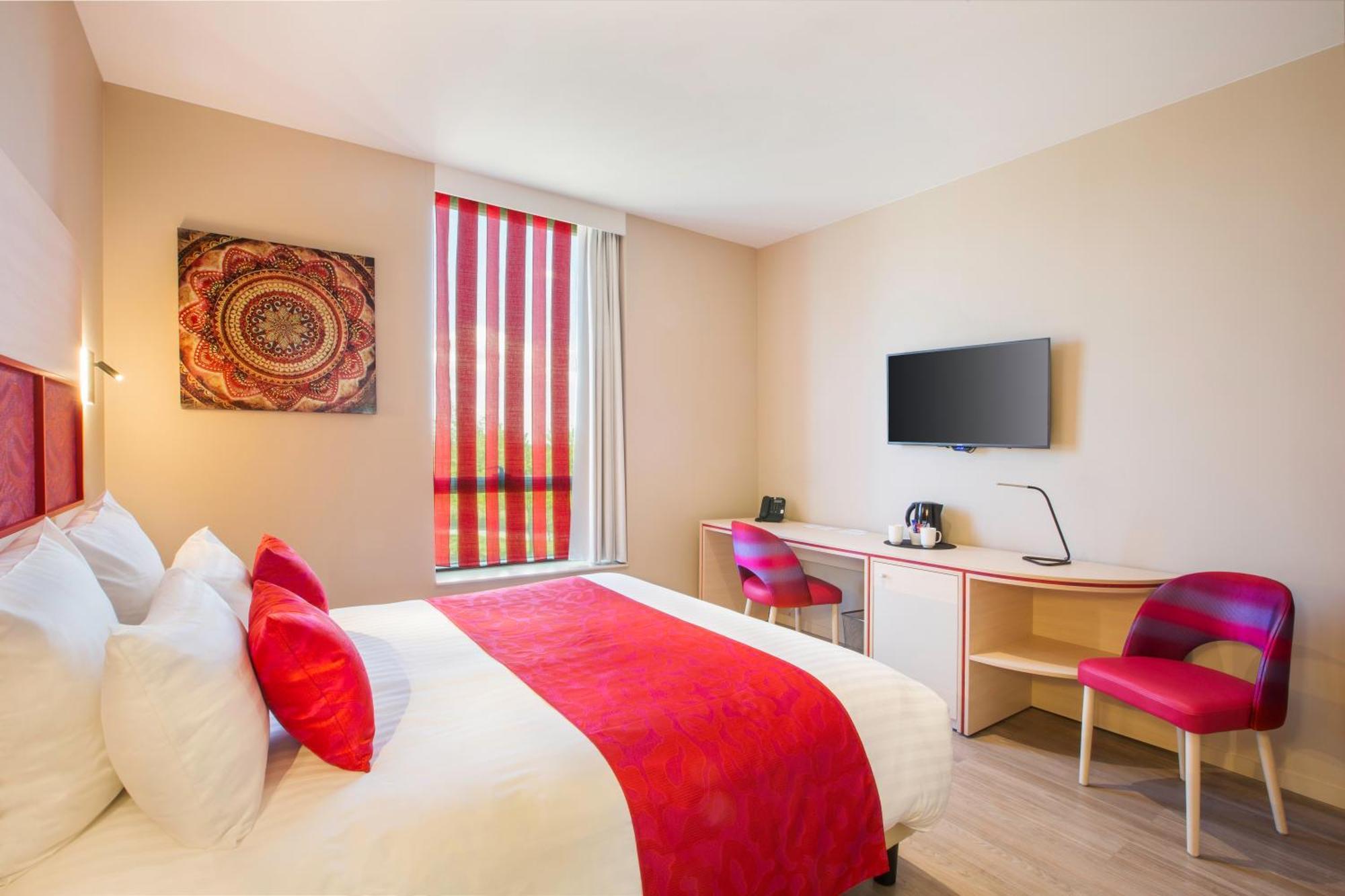 Chambre Lit Queen-Size Confort