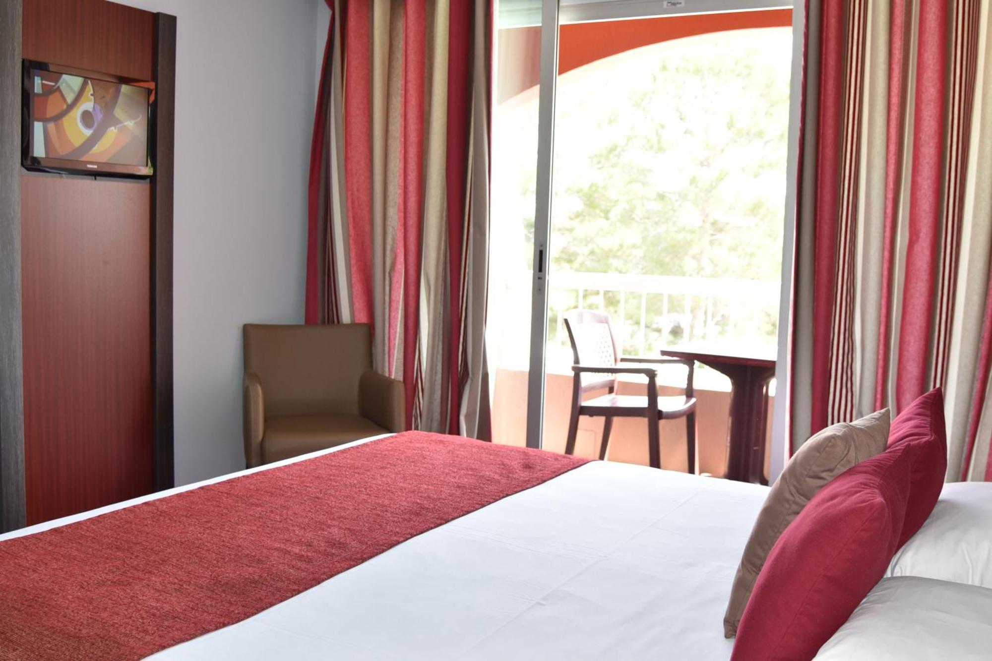 Privilege Double Room,25365195:JPEG