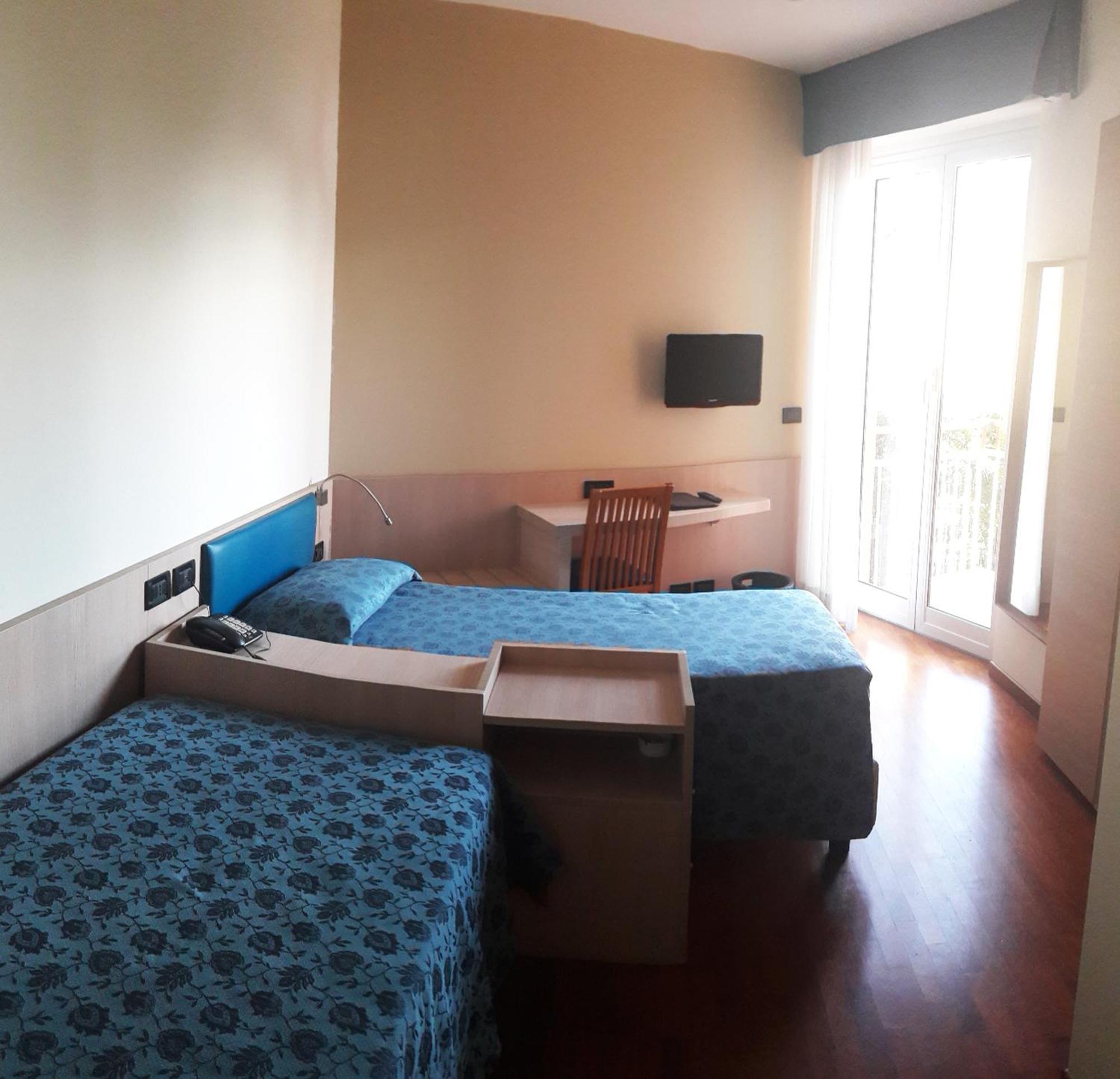 Standard Twin Room Balcony