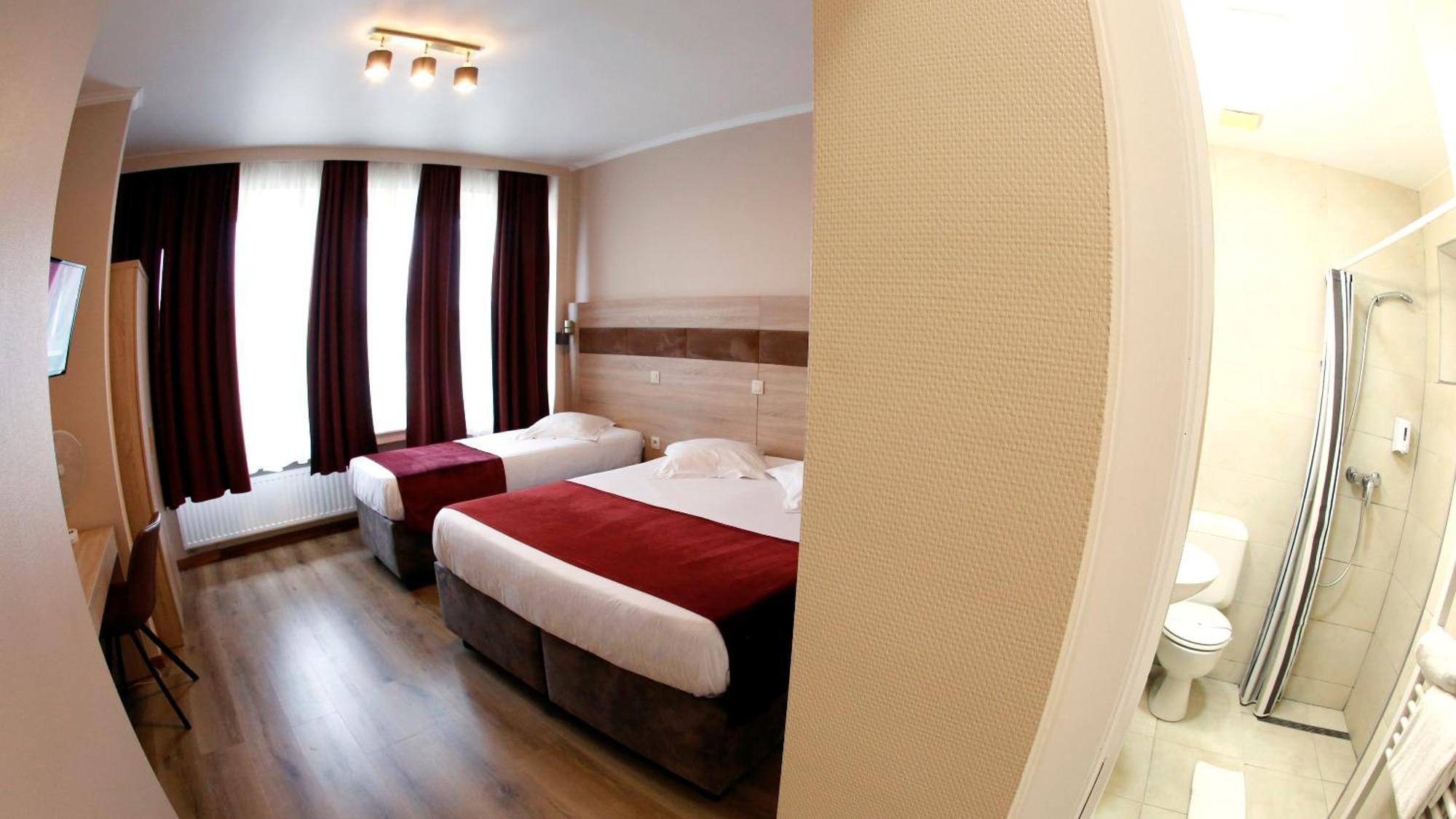Triple Room,1216931851:JPEG