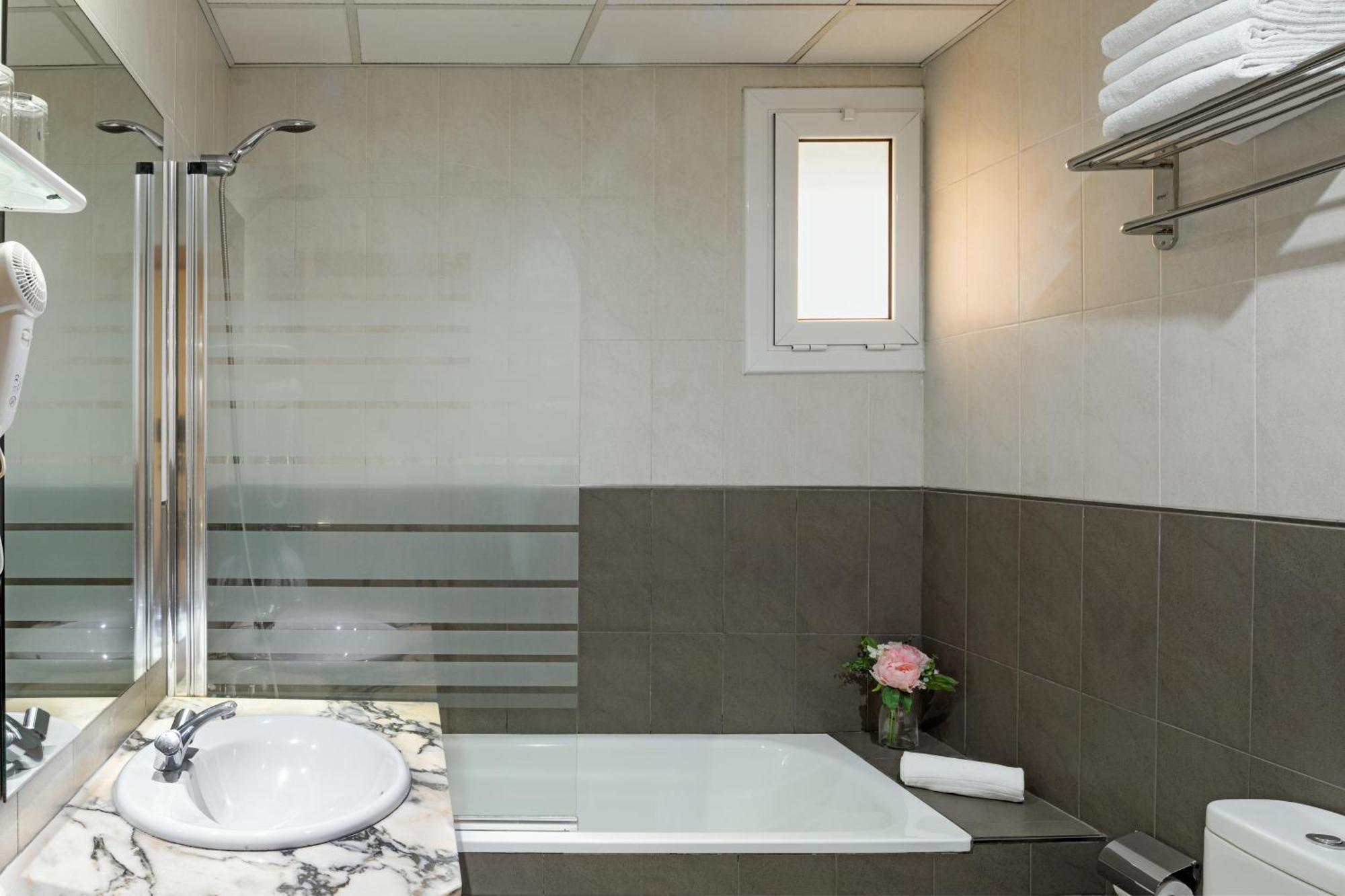 Triple Room,1226881331:JPEG