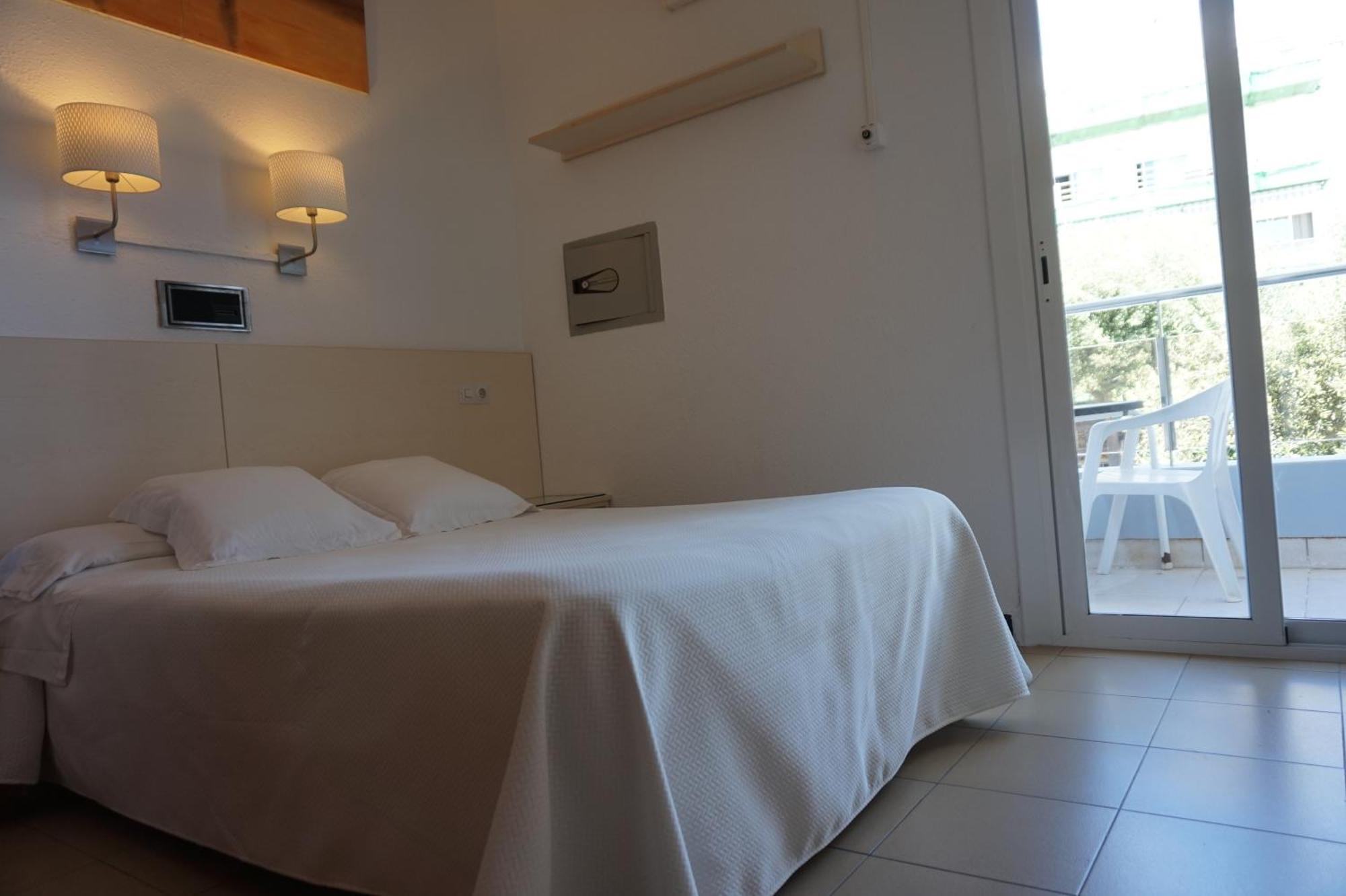 Double or Twin Room,663862632:JPEG