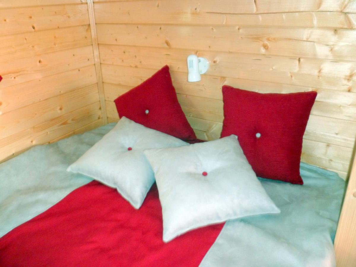 One-Bedroom Bungalow,1583691775:JPEG