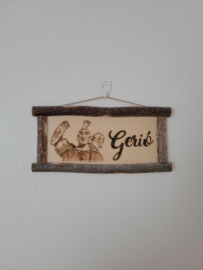 Lit dans Dortoir 6 Lits
