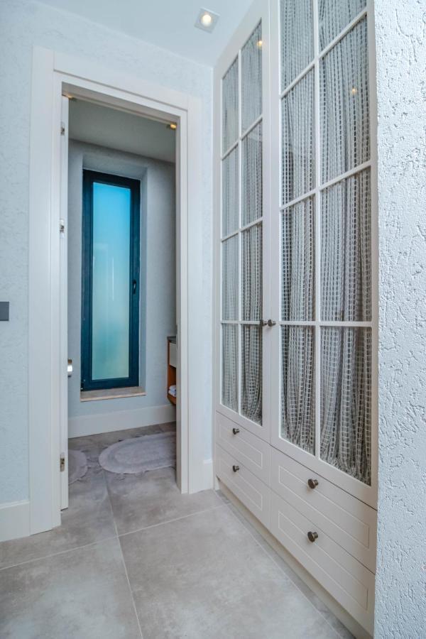 Villa Deluxe