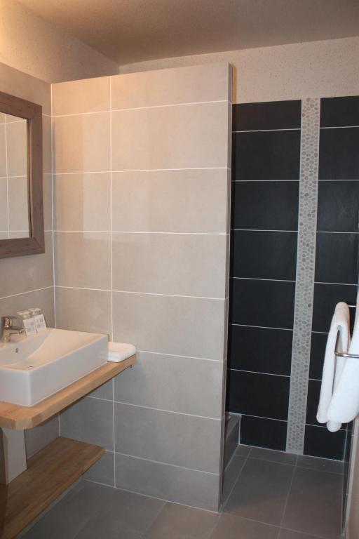Standard Double Room,1766137593:JPEG