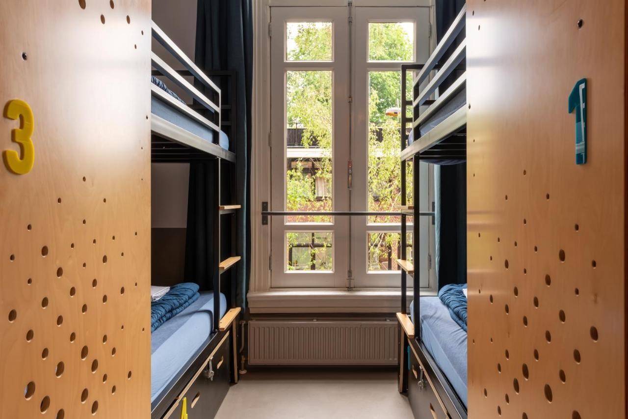 Chambre Quadruple avec Salle de Bains Privative et Douche