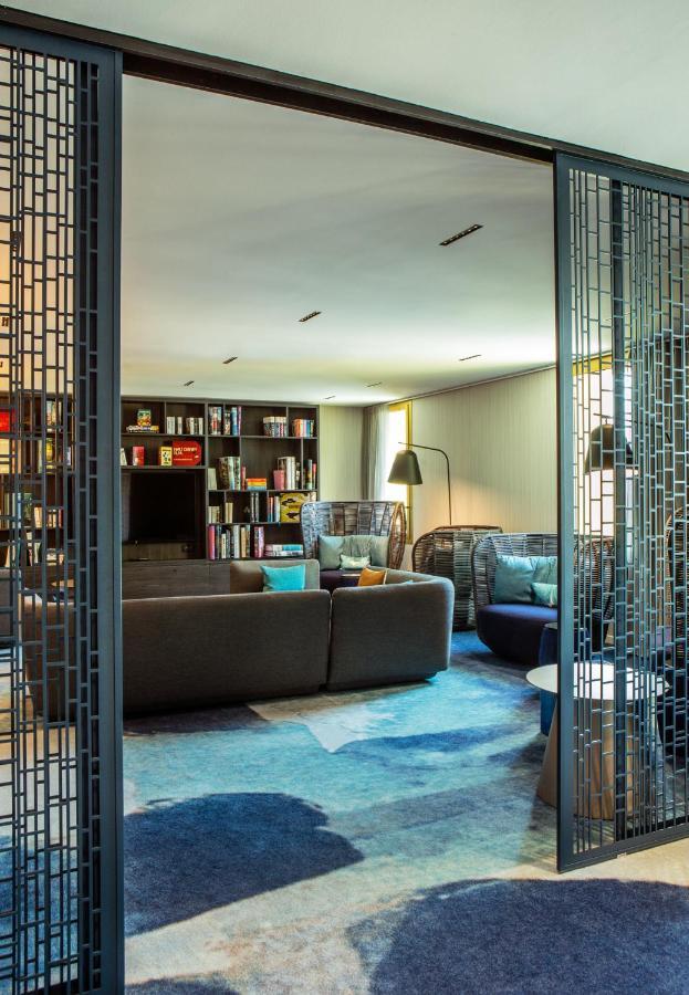 One King-Size Bed Premium Room,1260340546:JPEG