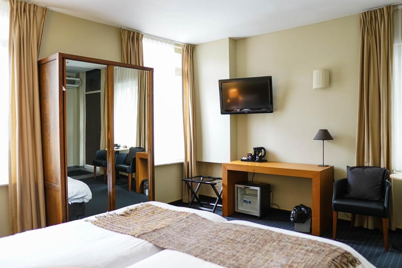 Chambre Double ou Lits Jumeaux - Vue sur Jardin
