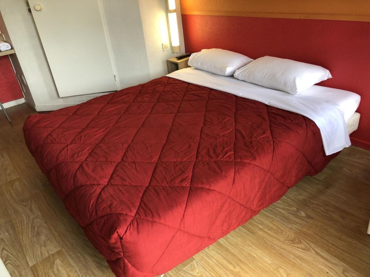 Triple Room 1 Double Bed 1 Single Bed