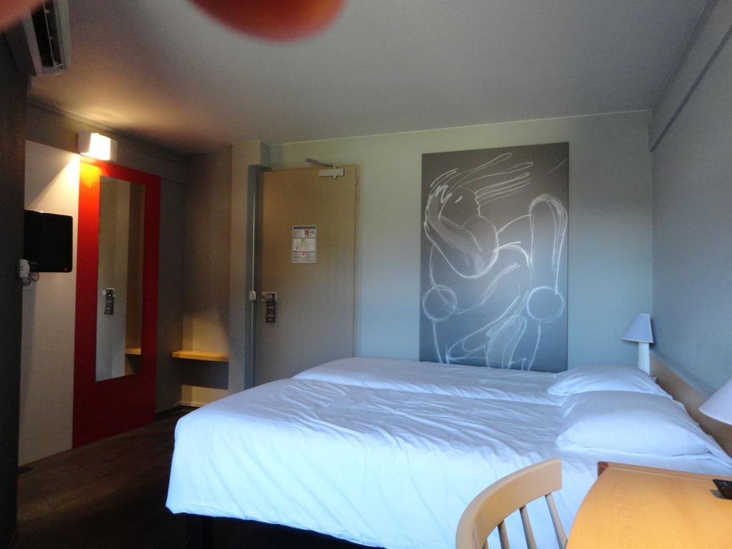 Chambre Double Standard avec 2 Lits Simples