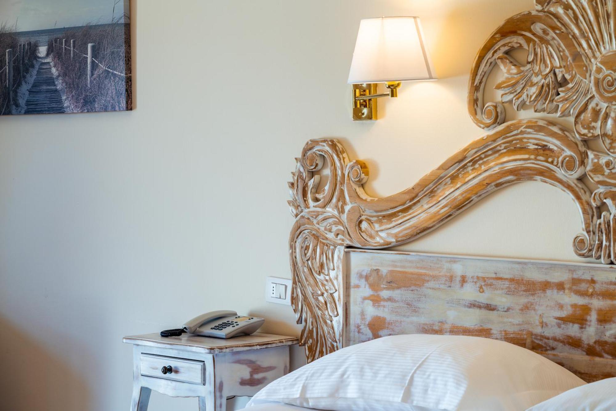 Chambre Double Confort avec Terrasse et Jacuzzi