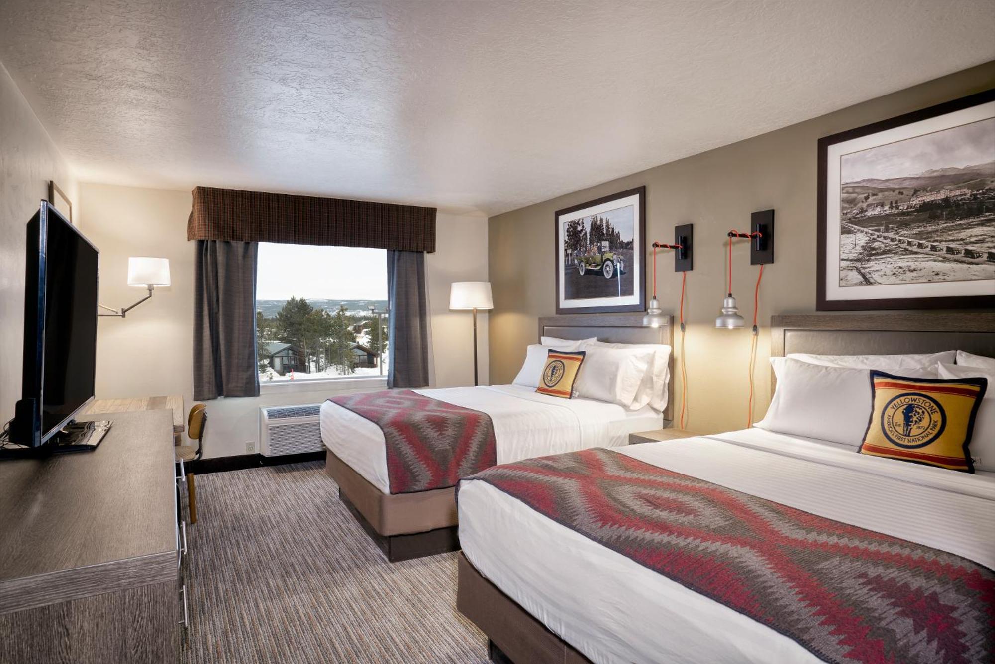 Deluxe Queen Room Two Queen Beds