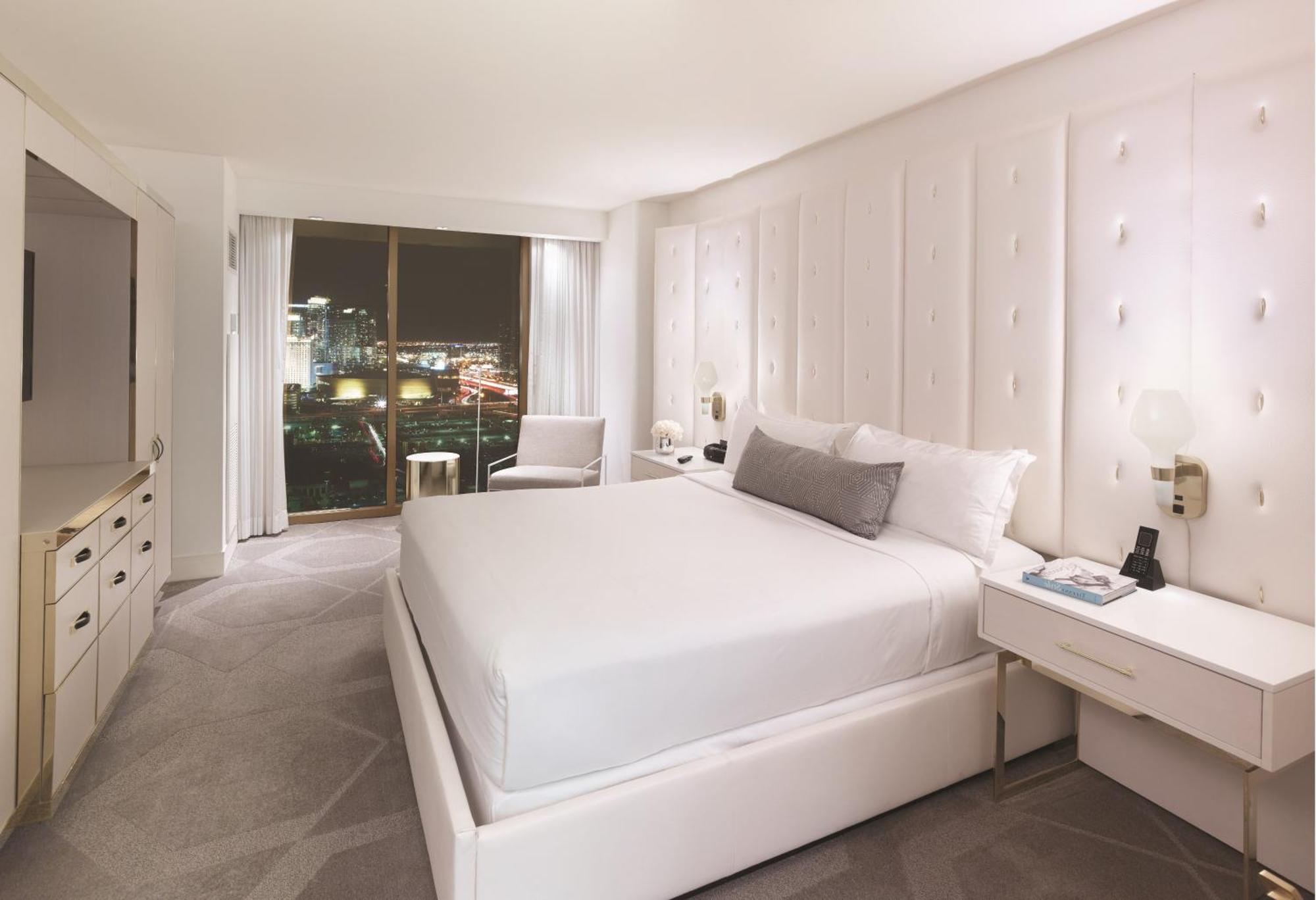W Premier King Suite